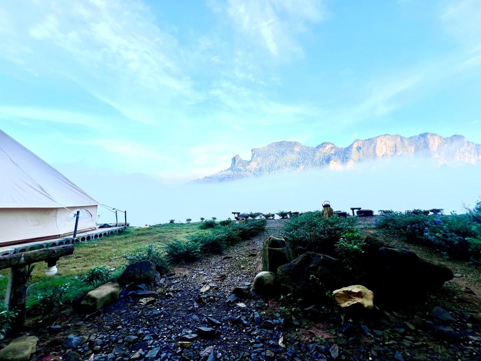 Camping Phutajoy Khaosok แคมป์ปิ้งภูตาจ้อยเขาศก Ban Thung Lang Tham Екстериор снимка