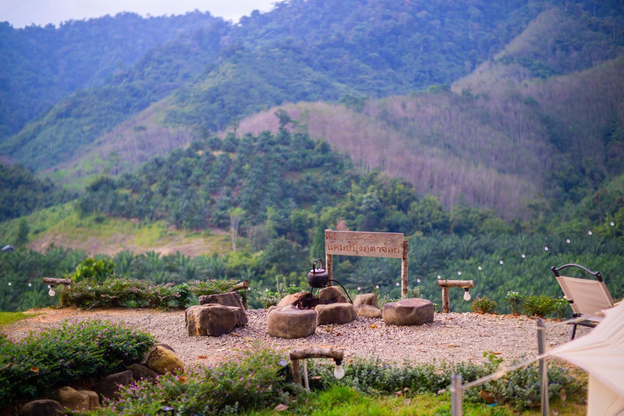Camping Phutajoy Khaosok แคมป์ปิ้งภูตาจ้อยเขาศก Ban Thung Lang Tham Екстериор снимка