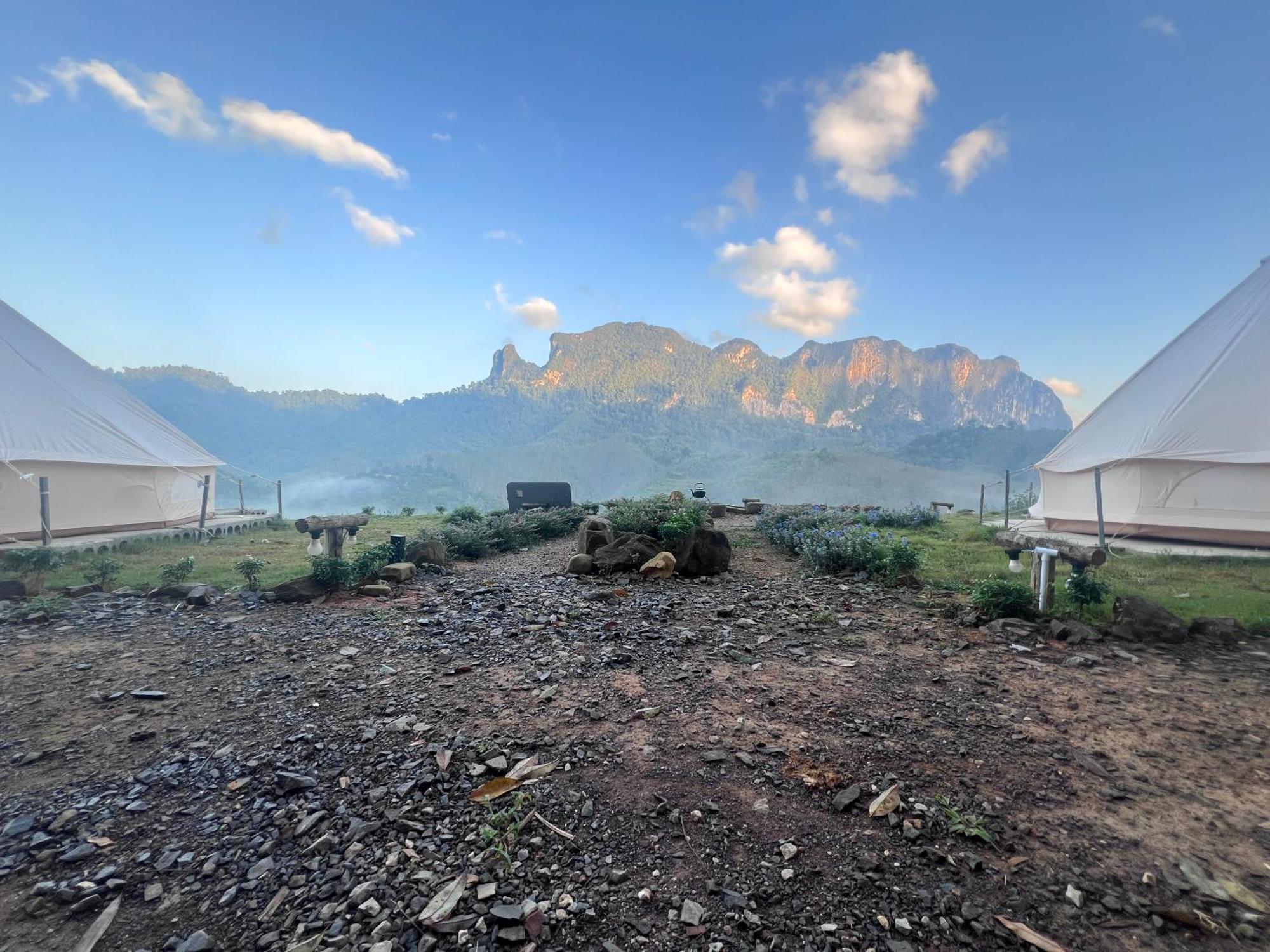 Camping Phutajoy Khaosok แคมป์ปิ้งภูตาจ้อยเขาศก Ban Thung Lang Tham Екстериор снимка